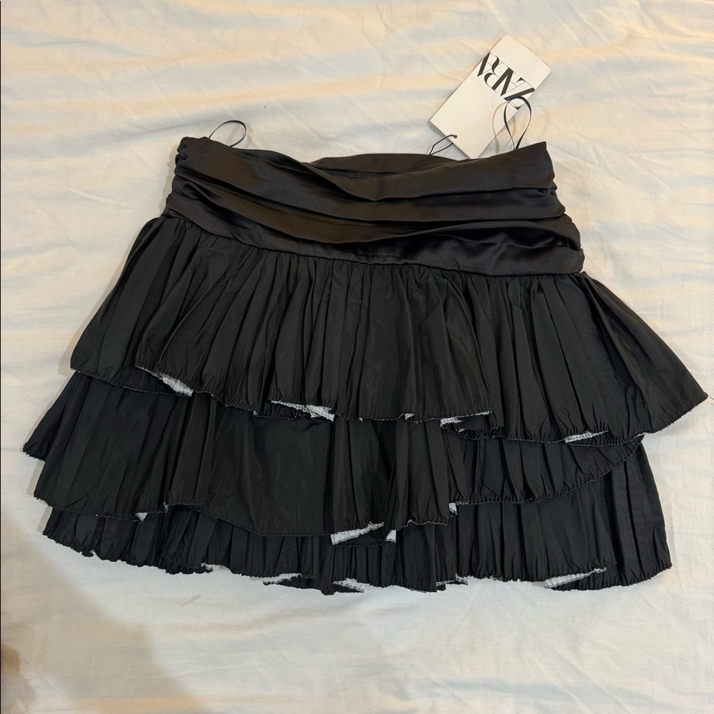 NWT ZARA LAYERED MINI SKIRT - SIZE MEDIUM